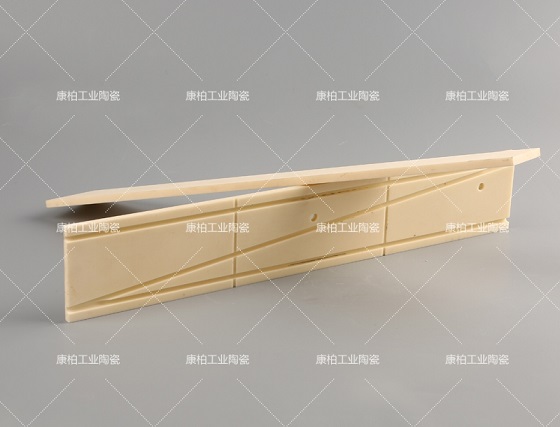 使用氧化鋁陶瓷有哪些優(yōu)勢？